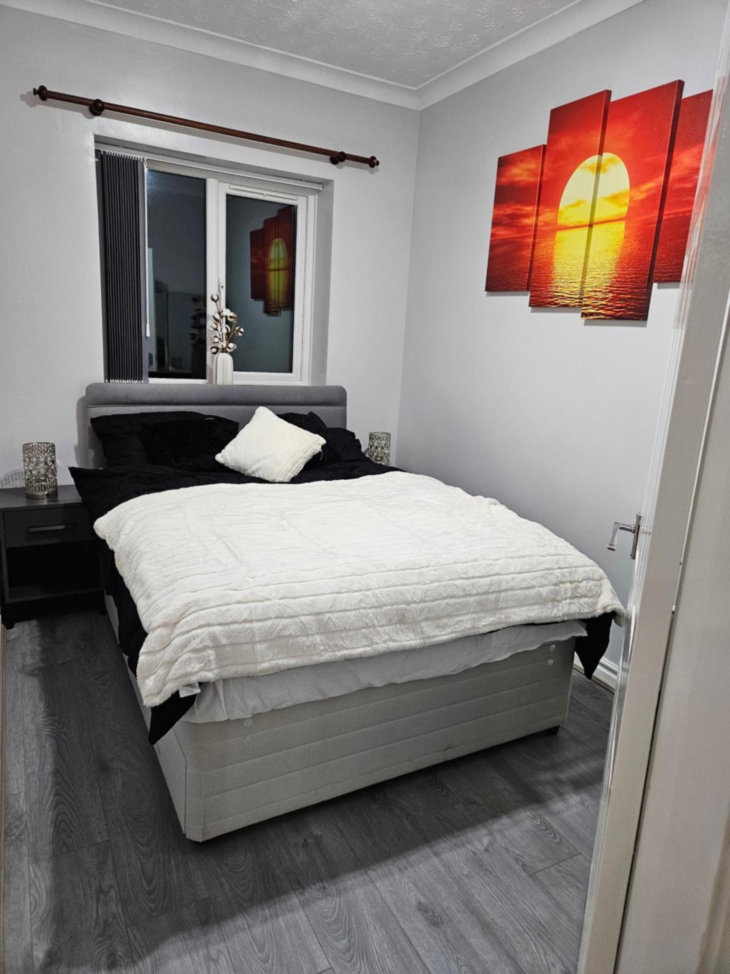 Lister Park Bradford 2Bed Detached Cottage House Parking Cinema Screen Games Room Extérieur photo