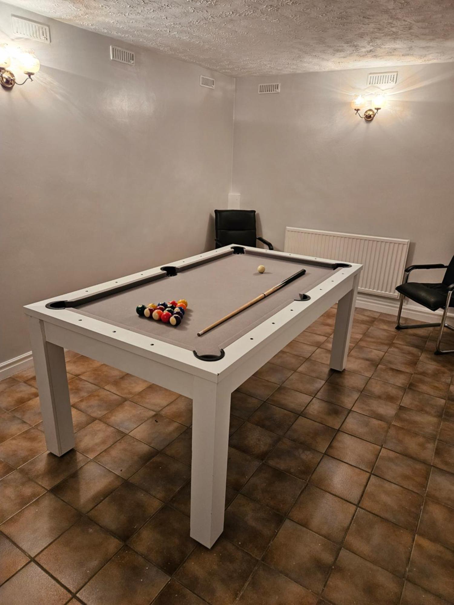 Lister Park Bradford 2Bed Detached Cottage House Parking Cinema Screen Games Room Extérieur photo