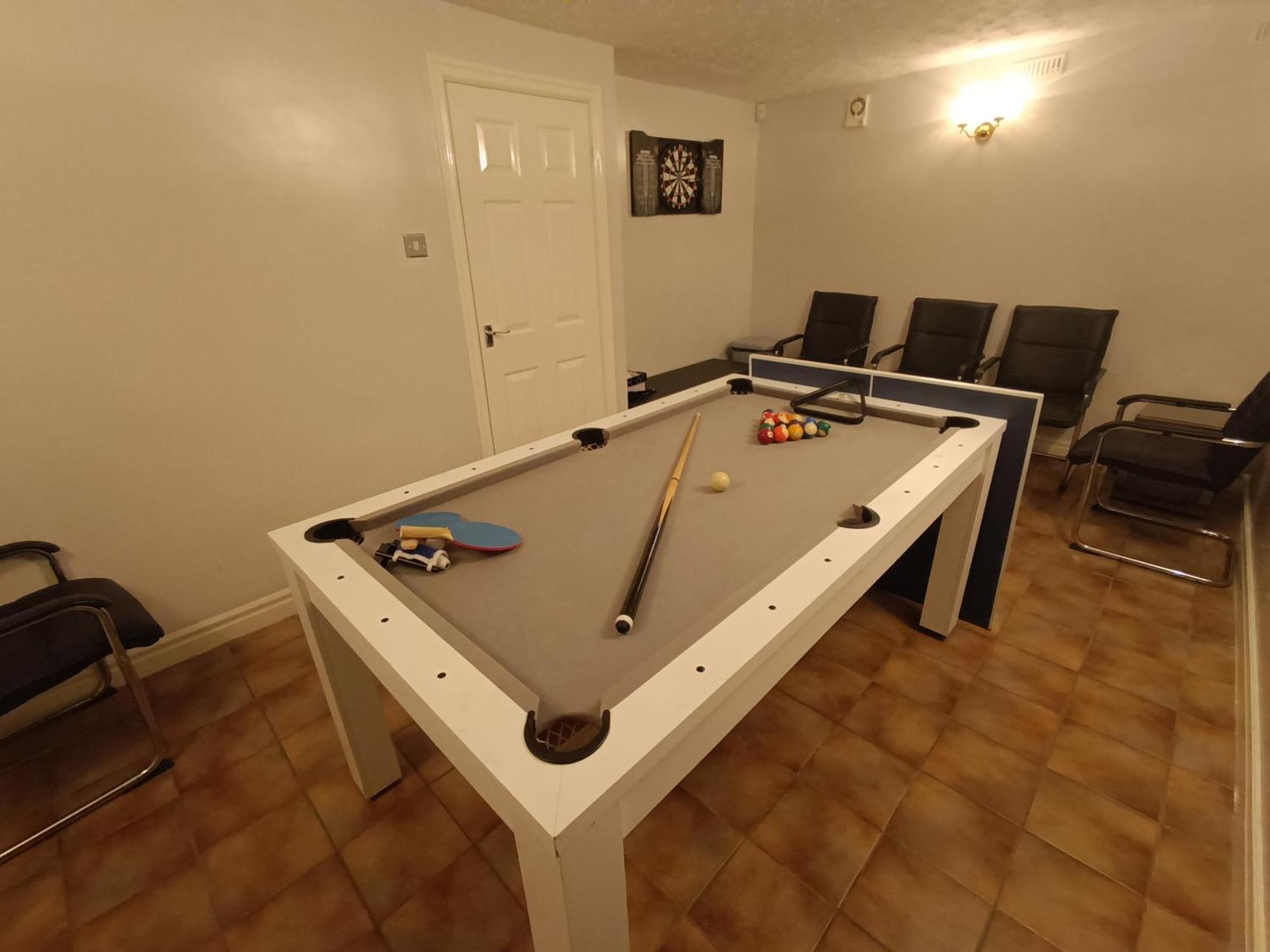 Lister Park Bradford 2Bed Detached Cottage House Parking Cinema Screen Games Room Extérieur photo