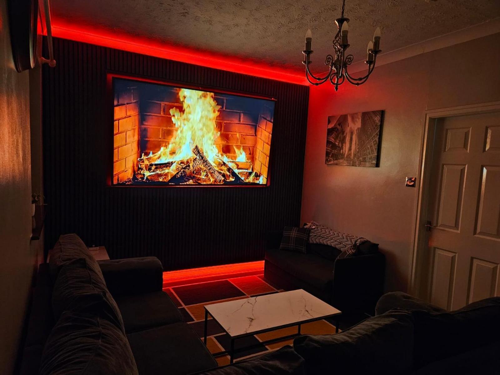 Lister Park Bradford 2Bed Detached Cottage House Parking Cinema Screen Games Room Extérieur photo
