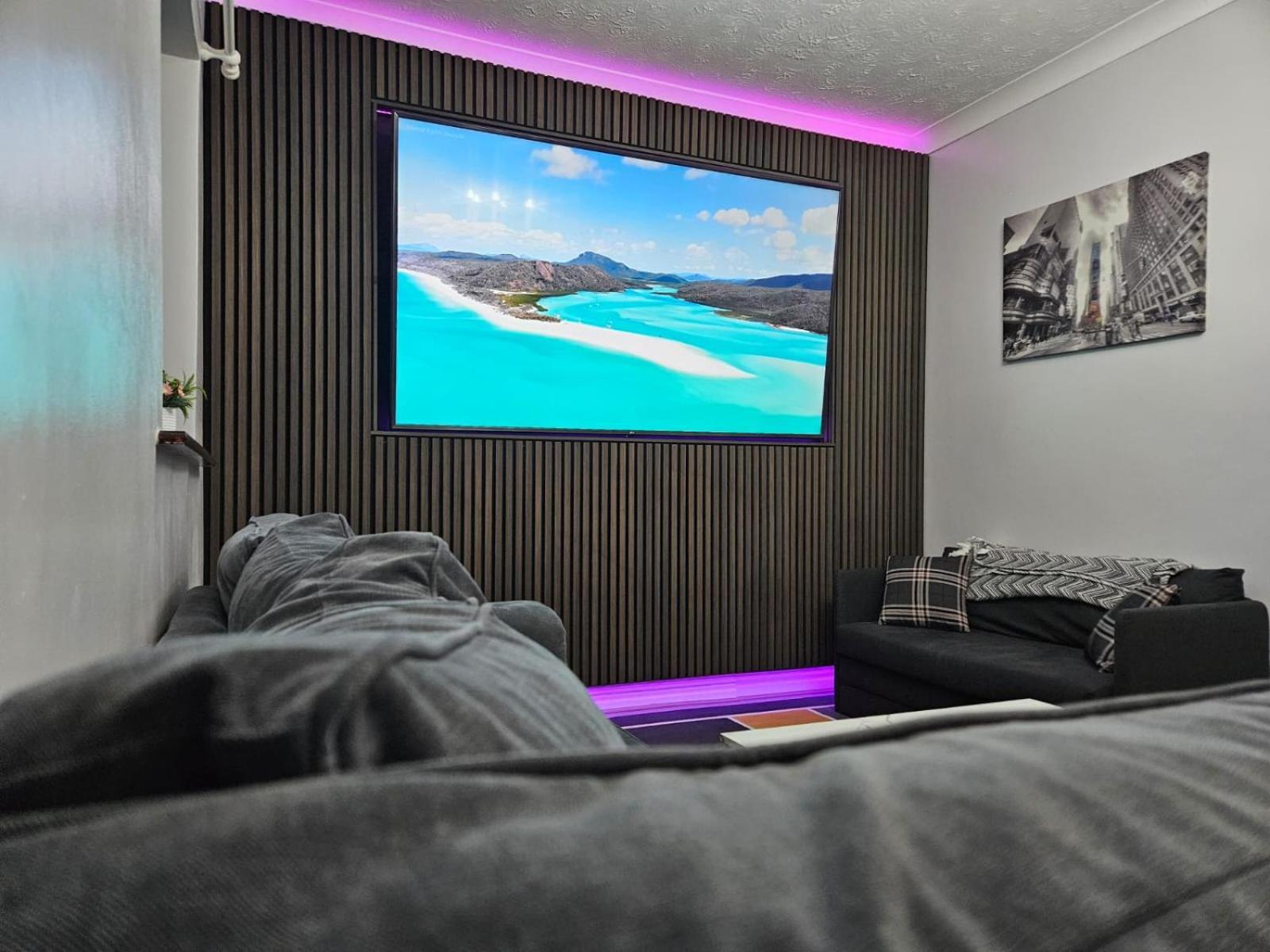 Lister Park Bradford 2Bed Detached Cottage House Parking Cinema Screen Games Room Extérieur photo